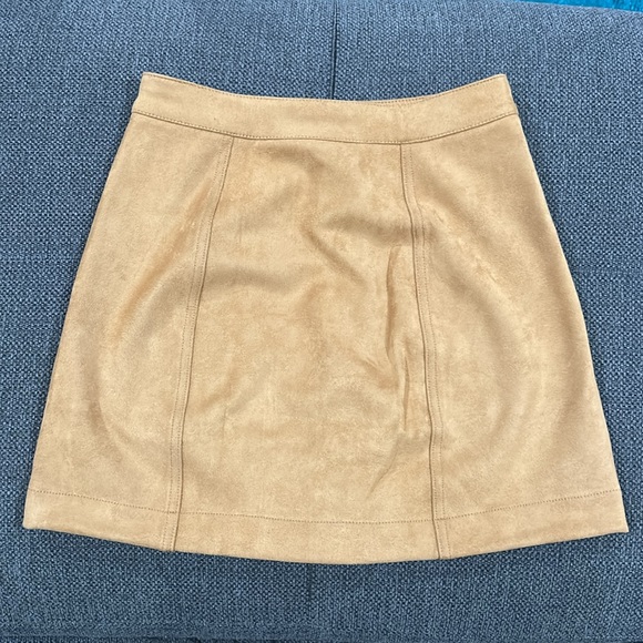 Forever 21 Skirt Size S Camel Button Down - Picture 2 of 3